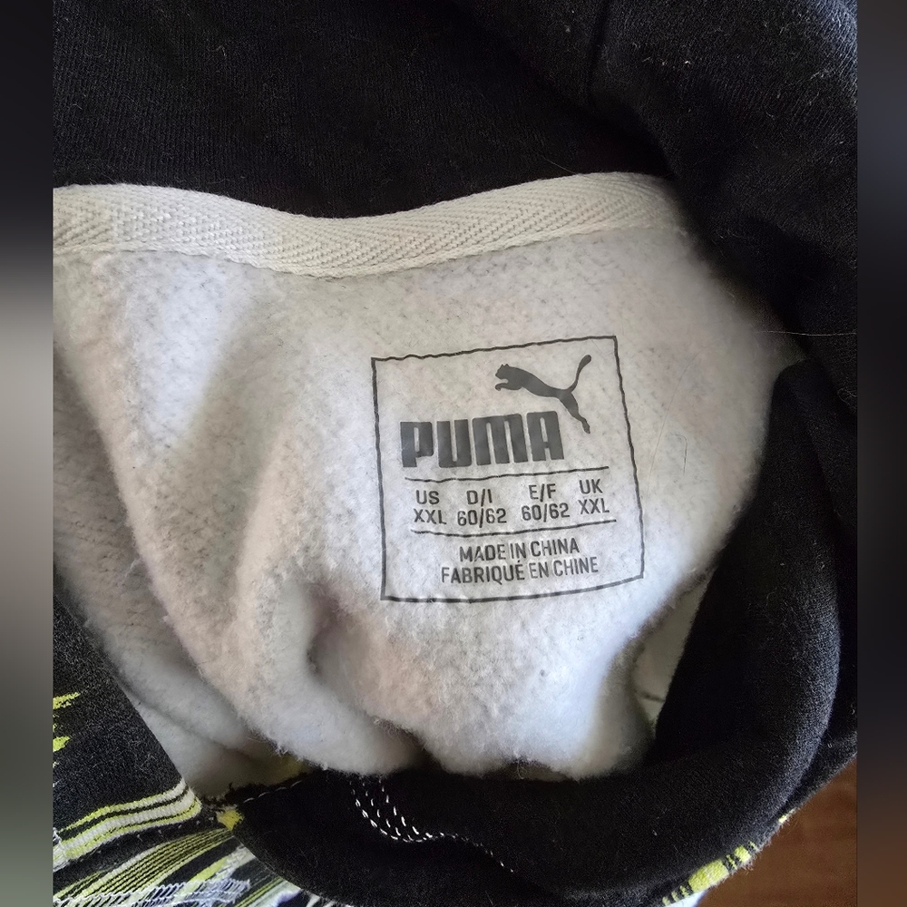 2xl puma hoodie - Picture 3 of 3